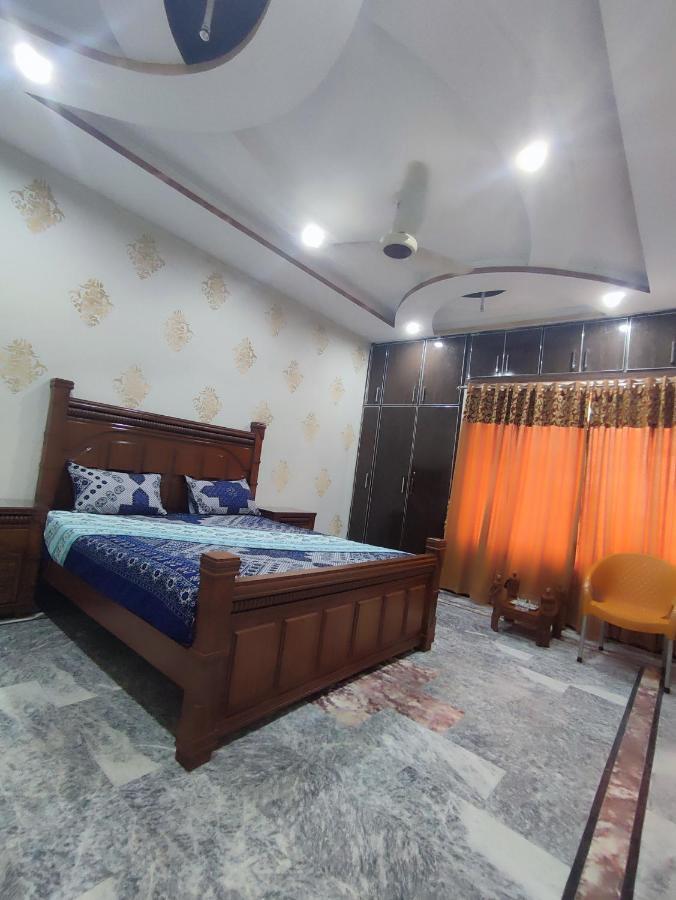 Lavish Residency Guest House Fasial Town Rawalpindi Eksteriør billede