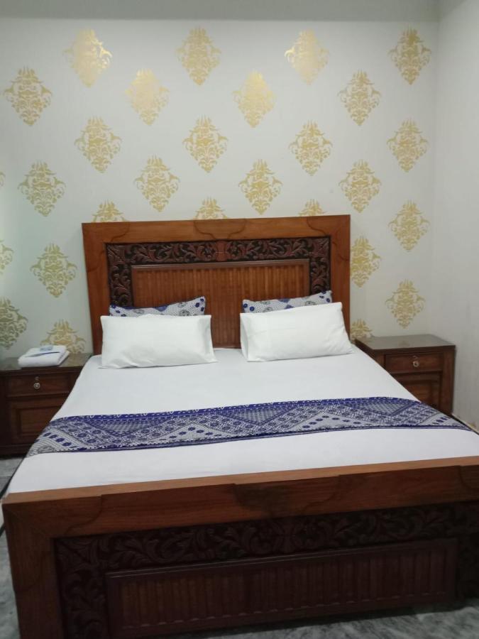 Lavish Residency Guest House Fasial Town Rawalpindi Eksteriør billede