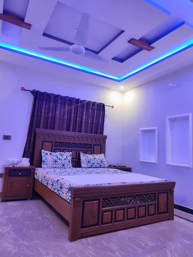 Lavish Residency Guest House Fasial Town Rawalpindi Eksteriør billede