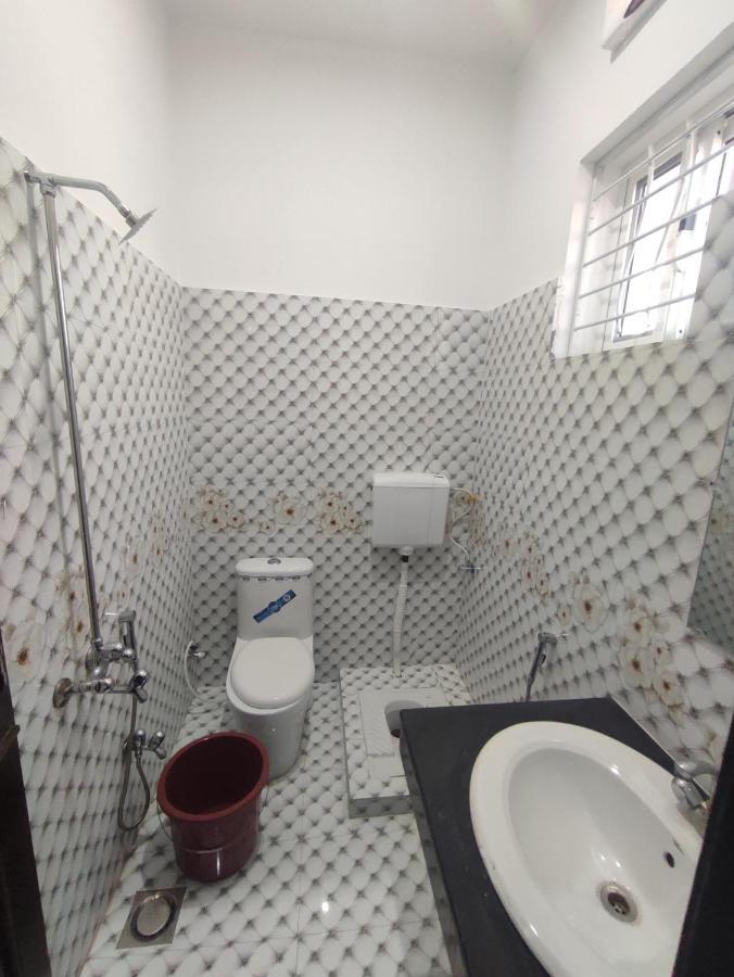 Lavish Residency Guest House Fasial Town Rawalpindi Eksteriør billede