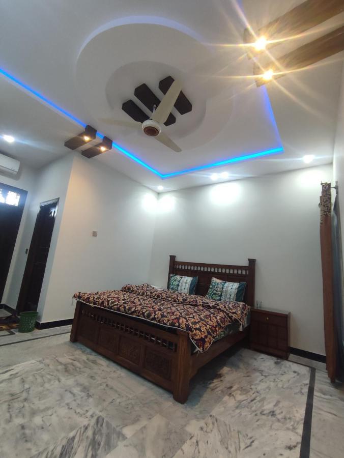 Lavish Residency Guest House Fasial Town Rawalpindi Eksteriør billede